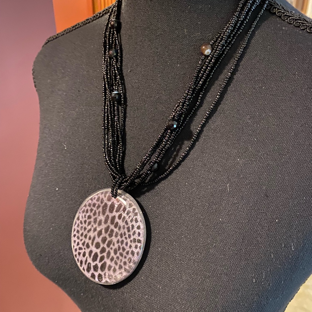 Reversible, Adjustable Necklace.